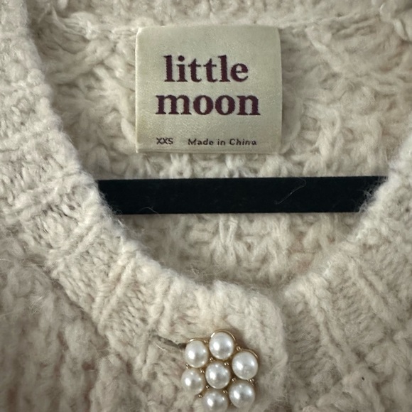 Aritzia Little Moon Rosella Sweater - Picture 9 of 10